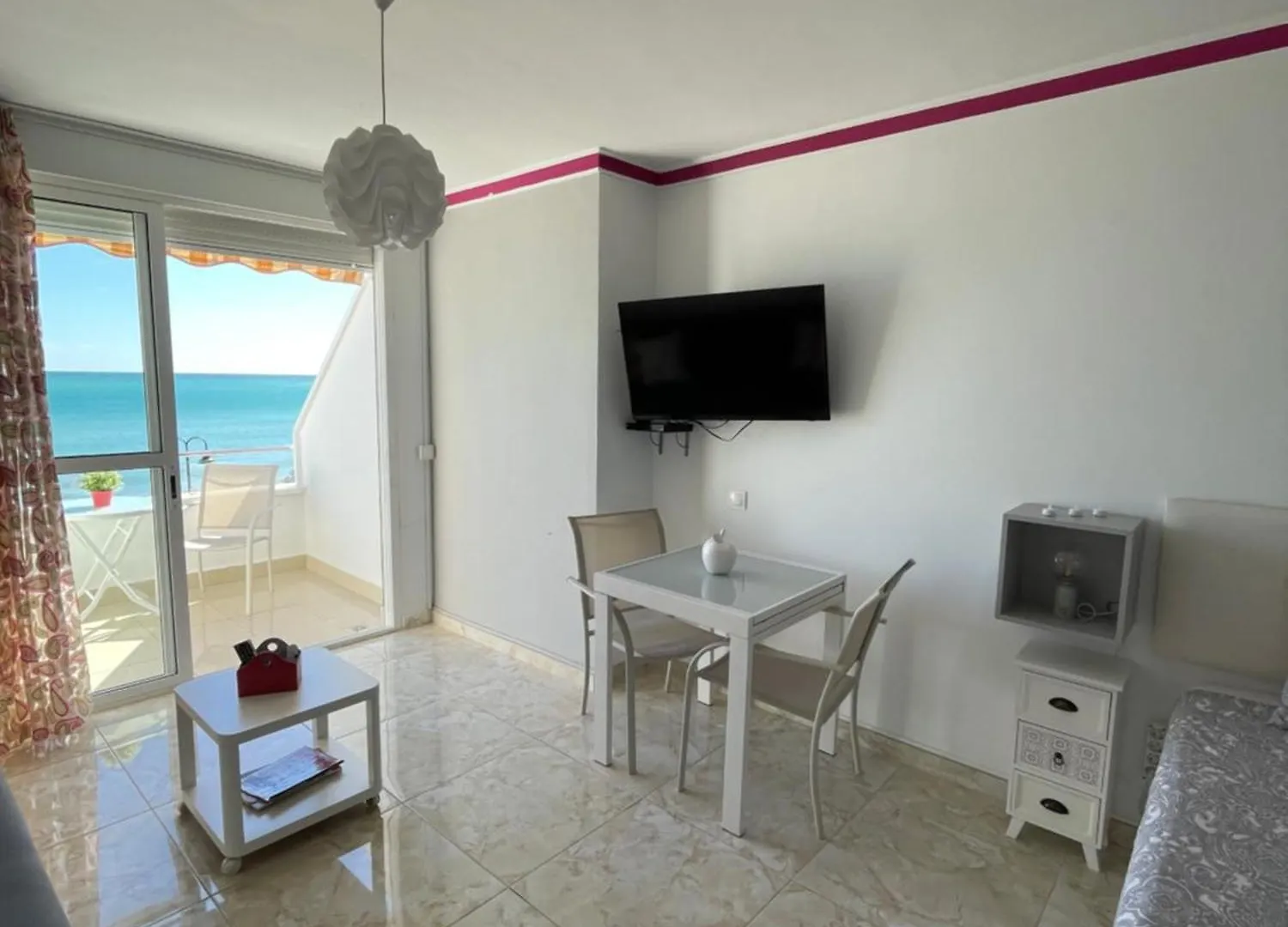 Roca Chica. Studio - First Line Beach Torremolinos
