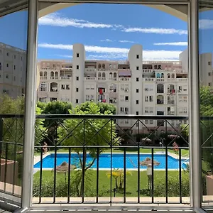 furnished-aptment-3-bedrms-with-swimming-pool.hotelsinnerja.org/