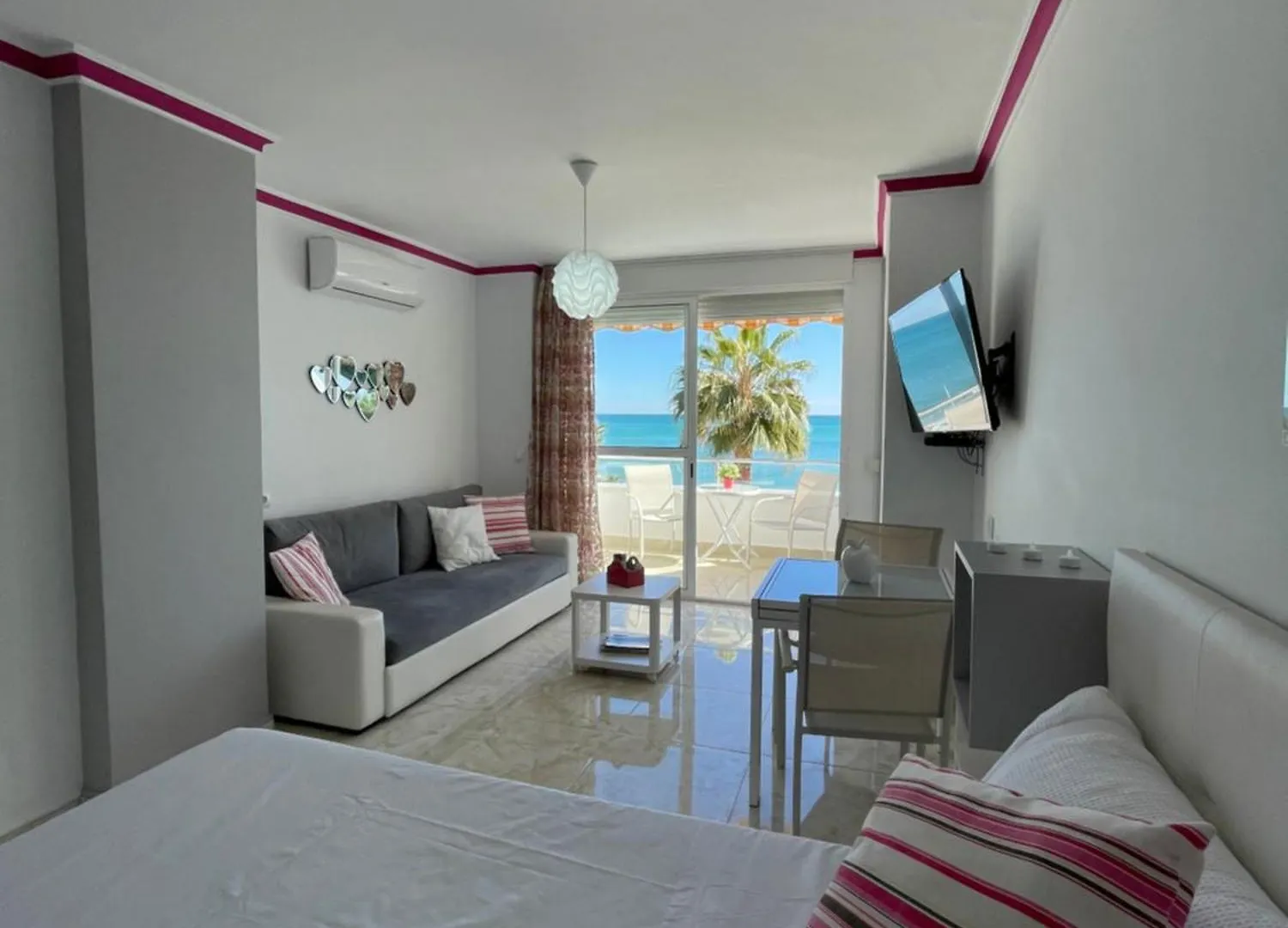 Roca Chica. Studio - First Line Beach Torremolinos 0*,