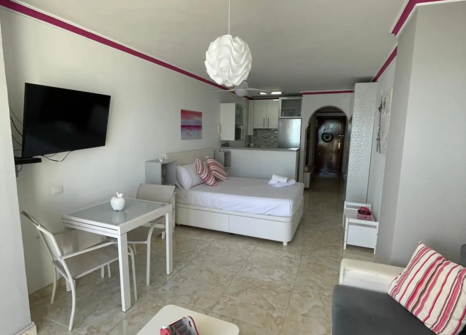 Apartment Roca Chica. Studio - First Line Beach Torremolinos Spain
