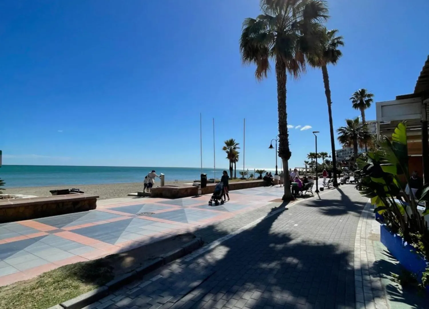 Apartment Roca Chica. Studio - First Line Beach Torremolinos